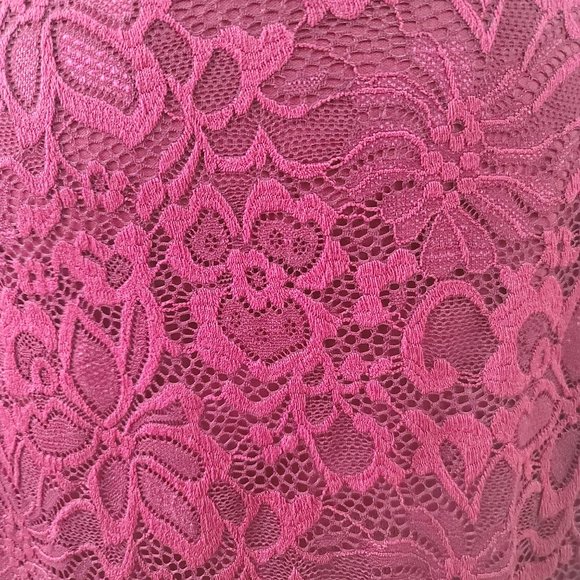 Francesca's Burgundy Bell Sleeved Lace Dress - Size Small - Picture 5 of 13